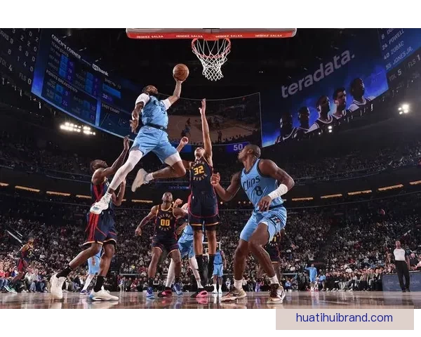 快船核心缺阵被逆转 墨菲三世独得27分力挽狂澜未果