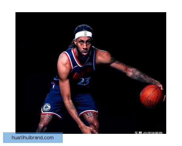 以卢惊叹加兰超远三分同时发现杰克逊低位背打能力全面展现球队新进攻核心潜质